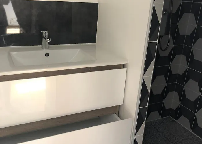 T 2 펜션 라루브불